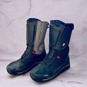 REV'IT! Motorcycle Boots Discovery OutDry Size 7.5 / EUR 41 Black Touring w/ BOA